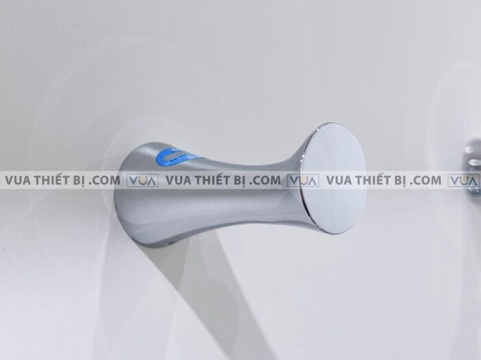 anh thuc te moc ao inax kf 741v 1