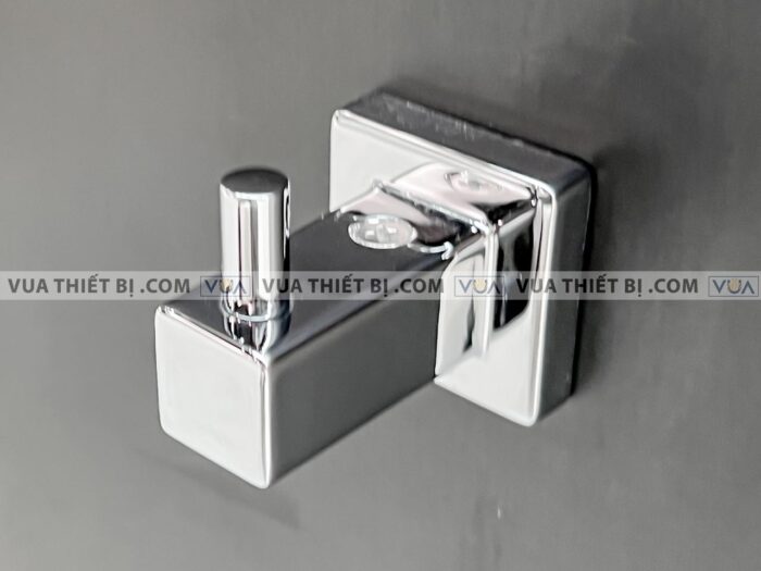 anh thuc te moc ao toto yrh408v 3