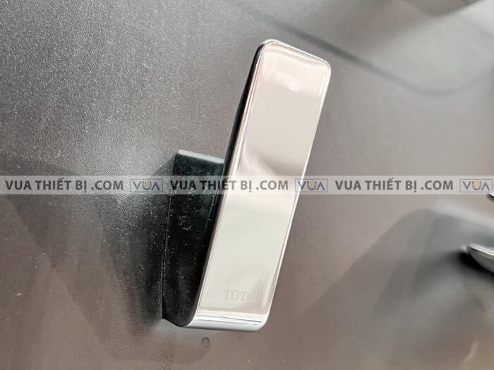 anh thuc te moc ao toto yrh902v 3