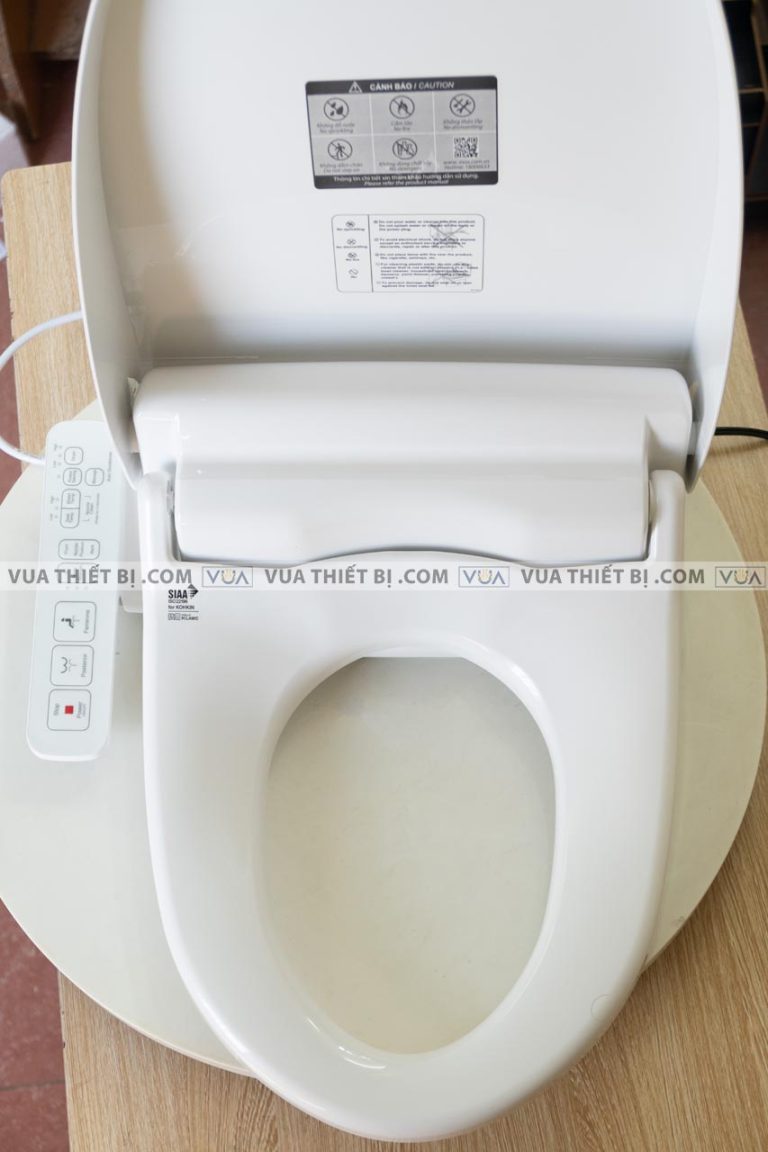 anh thuc te nap bon cau inax cw h18vn rua dien tu 11