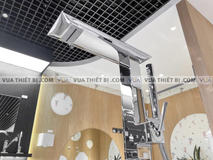 anh thuc te oi sen xa bon tam toto tbp02303atbn01105b dat san zl 9