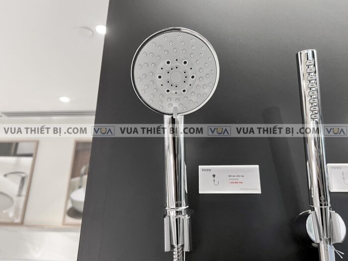 anh thuc te tay sen tam toto tbw03002b massage 5 che do 1