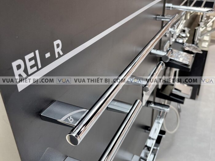 anh thuc te thanh vat khan toto tx701arr 3