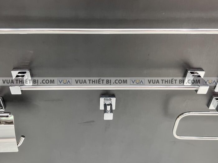 anh thuc te thanh vat khan toto yt408s4rv 1