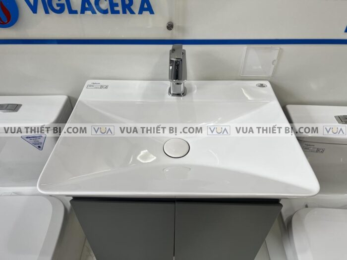 anh thuc te tu chau lavabo viglacera cb70 voi vg142 5