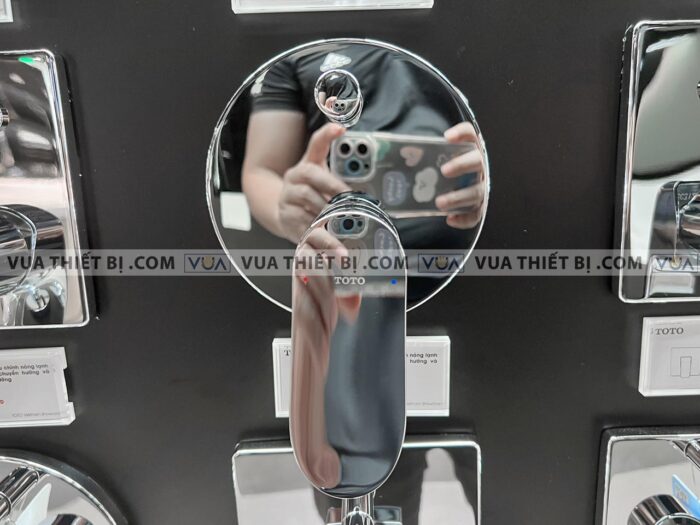 anh thuc te van gat gu toto tbg01304b tbn01001b sen am tuong go 1