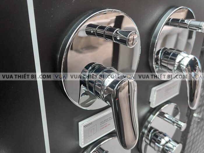 anh thuc te van gat gu toto tbs04304b sen am tuong lf 3