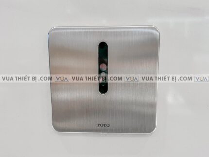 anh thuc te van xa tieu nam toto ttue602an cam ung am tuong dung dien 1