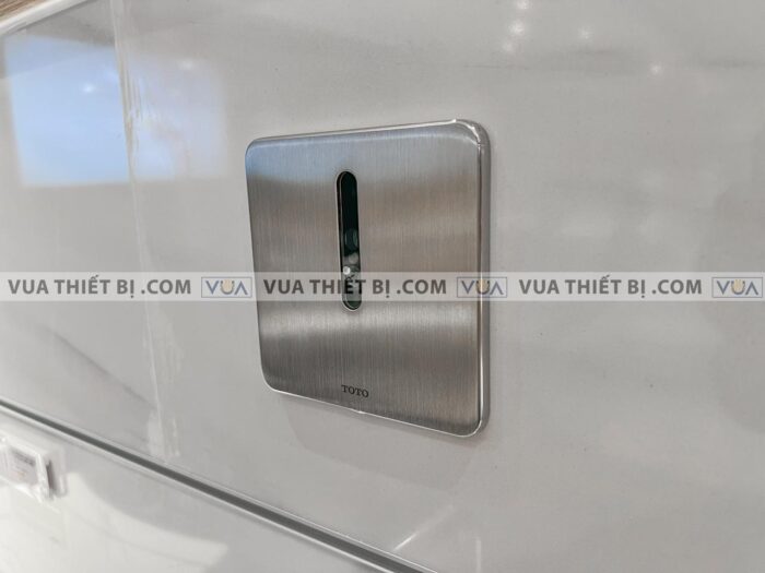 anh thuc te van xa tieu nam toto ttue602an cam ung am tuong dung dien 2