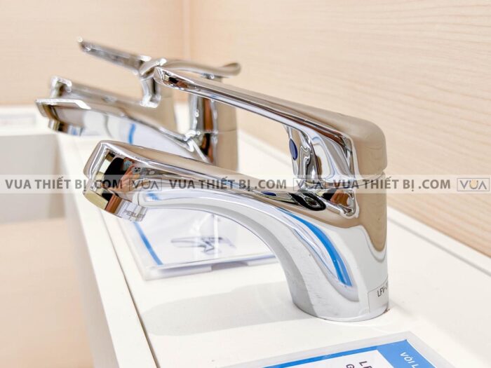anh thuc te voi chau lavabo inax lfv 20s chi lanh 2