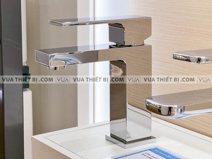 anh thuc te voi chau lavabo inax lfv 402s nong lanh 3