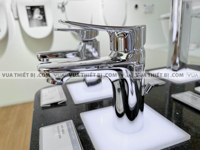 anh thuc te voi chau lavabo inax lfv 502s nong lanh 4