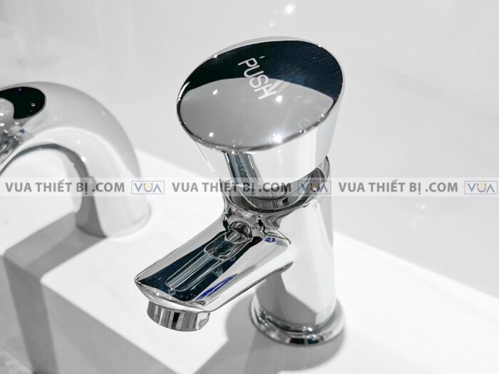 anh thuc te voi chau lavabo toto dl102 chi lanh 1