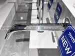 anh thuc te voi chau lavabo toto tle24010a cam ung gan tuong 1