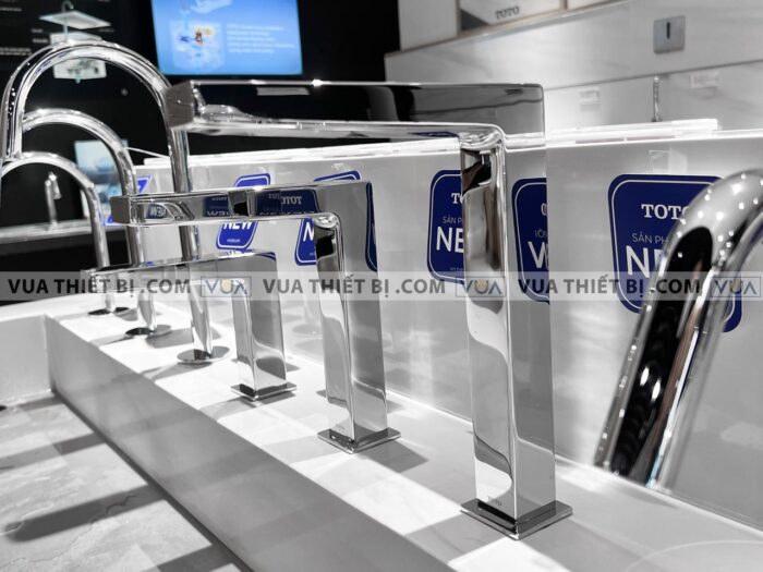 anh thuc te voi chau lavabo toto tle25008a cam ung co cao 1