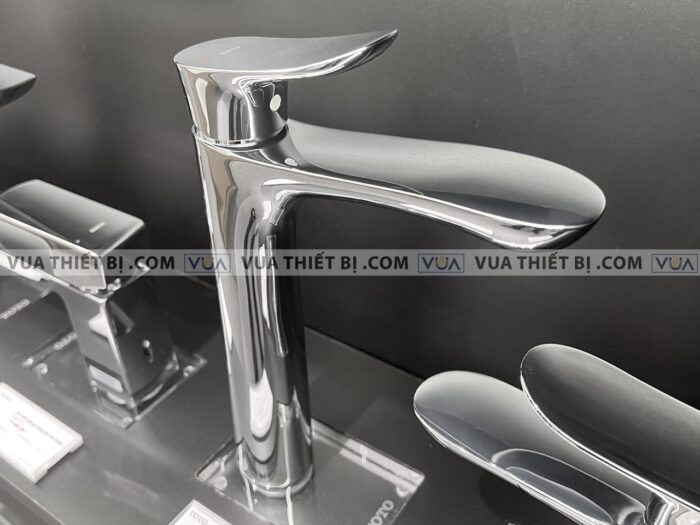 anh thuc te voi chau lavabo toto tlg01307v co cao nong lanh go 3