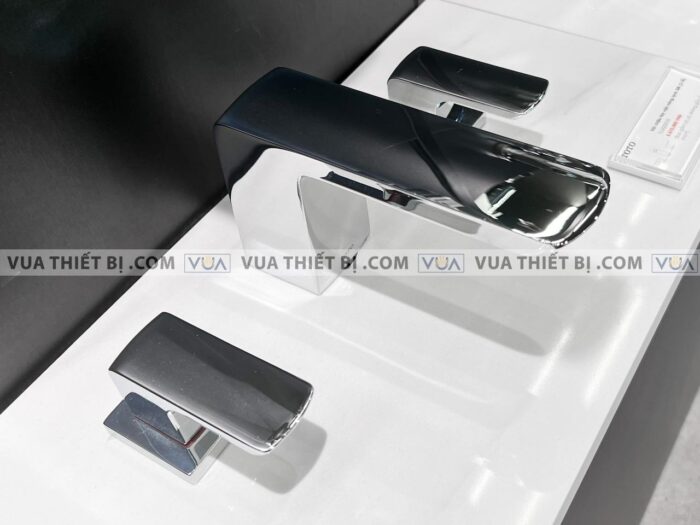 anh thuc te voi chau lavabo toto tlg02201b nong lanh 3 lo gr 4