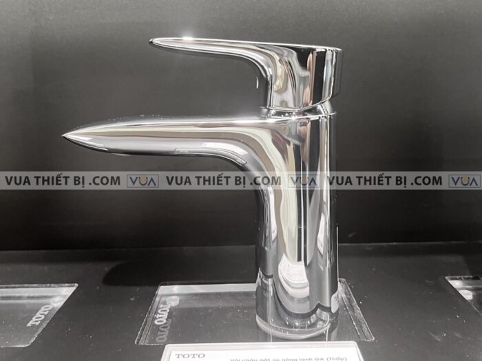 anh thuc te voi chau lavabo toto tlg04301v nong lanh ga 1