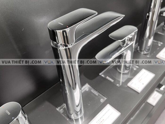 anh thuc te voi chau lavabo toto tlg04307v co cao nong lanh ga 3