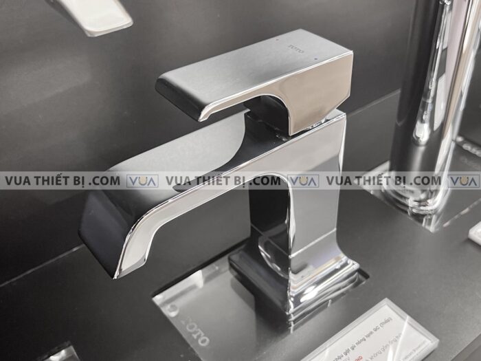 anh thuc te voi chau lavabo toto tlg08301v nong lanh gc 3