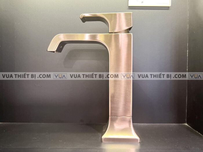 anh thuc te voi chau lavabo toto tlg08303bbbr co cao nong lanh gc 1