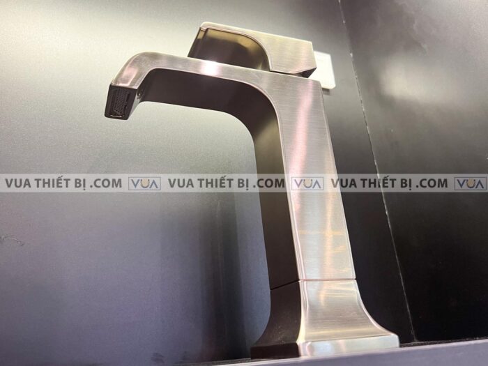 anh thuc te voi chau lavabo toto tlg08303bbbr co cao nong lanh gc 4