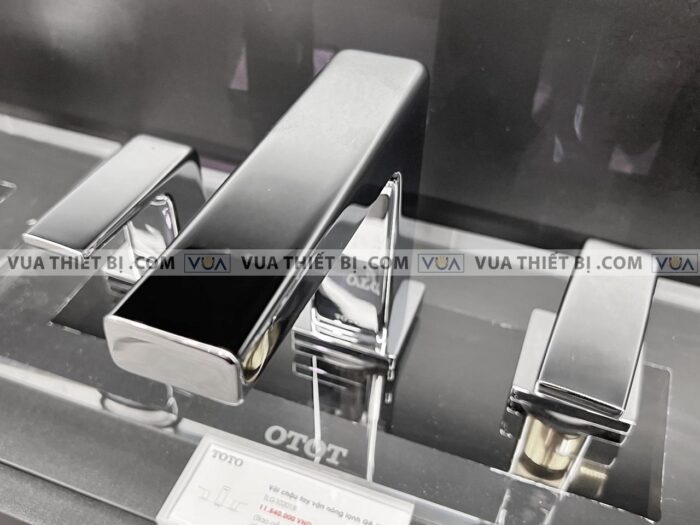 anh thuc te voi chau lavabo toto tlg10201b nong lanh 3 lo gb 1