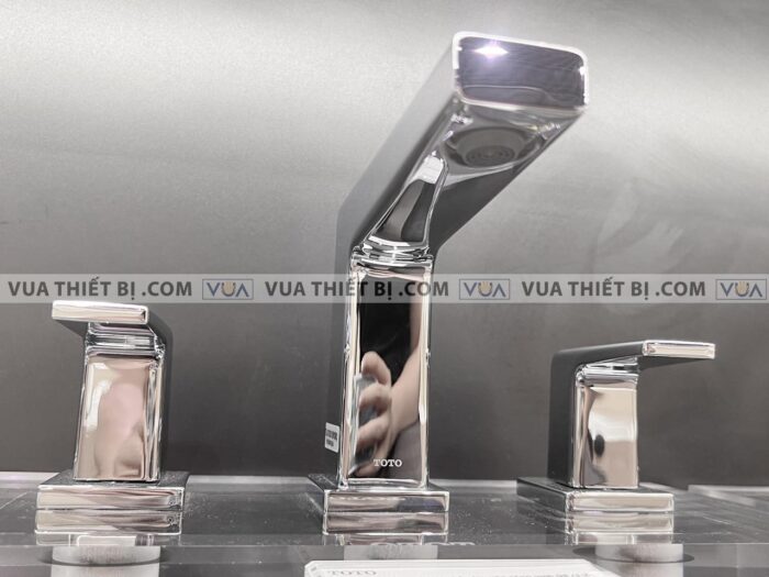 anh thuc te voi chau lavabo toto tlg10201b nong lanh 3 lo gb 5