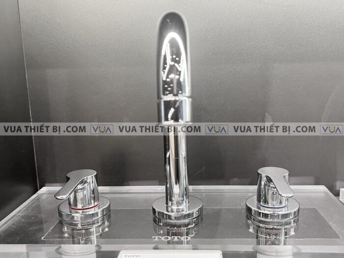 anh thuc te voi chau lavabo toto tls01201b nong lanh 3 lo lb 1