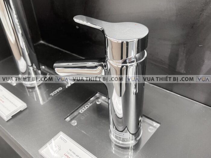 anh thuc te voi chau lavabo toto tls01301v nong lanh lb 2