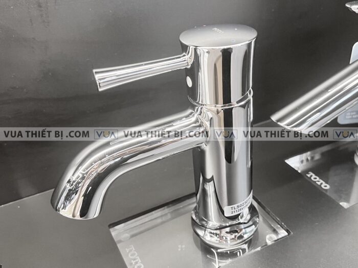 anh thuc te voi chau lavabo toto tls02301v nong lanh ln 3