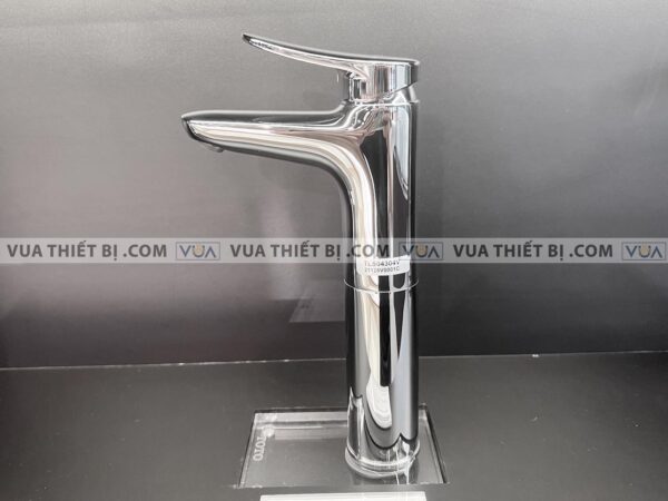 anh thuc te voi chau lavabo toto tls04304v co cao nong lanh lf 1