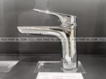 anh thuc te voi chau lavabo toto ttlr301f 1rr nong lanh rei r 1