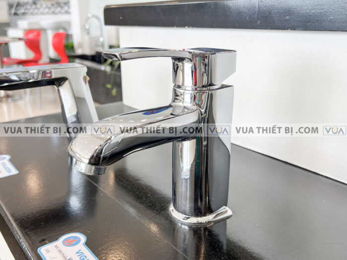 anh thuc te voi chau lavabo viglacera vg105 vsd1012 nong lanh