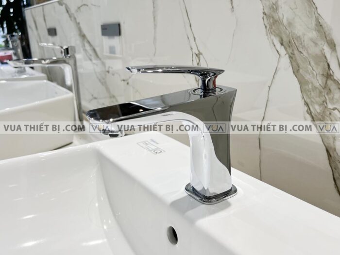 anh thuc te voi chau lavabo viglacera vg142 nong lanh