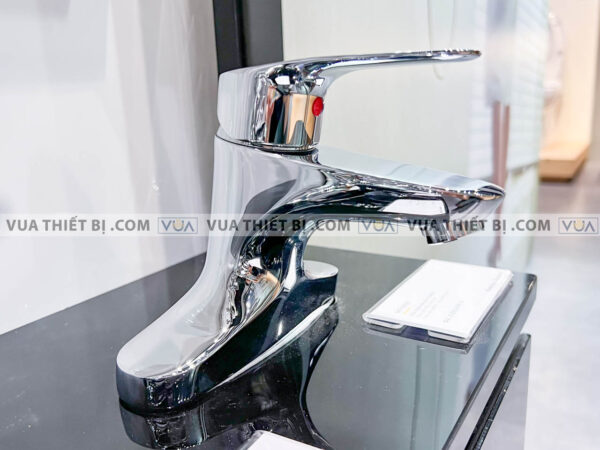 anh thuc te voi lavabo american standard wf 0302 2