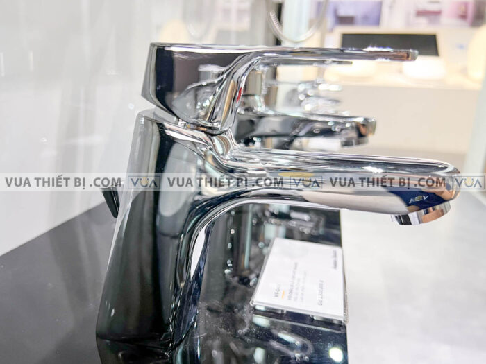 anh thuc te voi lavabo american standard wf 0401 4