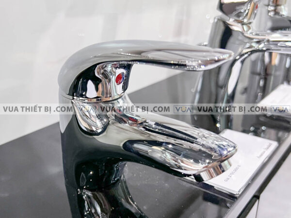 anh thuc te voi lavabo american standard wf 1501 4