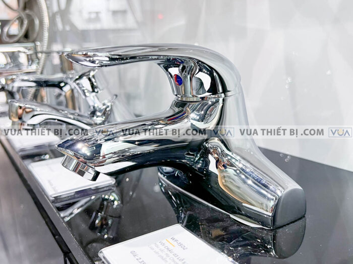 anh thuc te voi lavabo american standard wf 1502 6