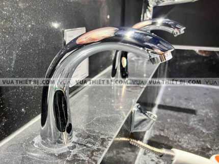 anh thuc te voi lavabo american standard wf 8815 3