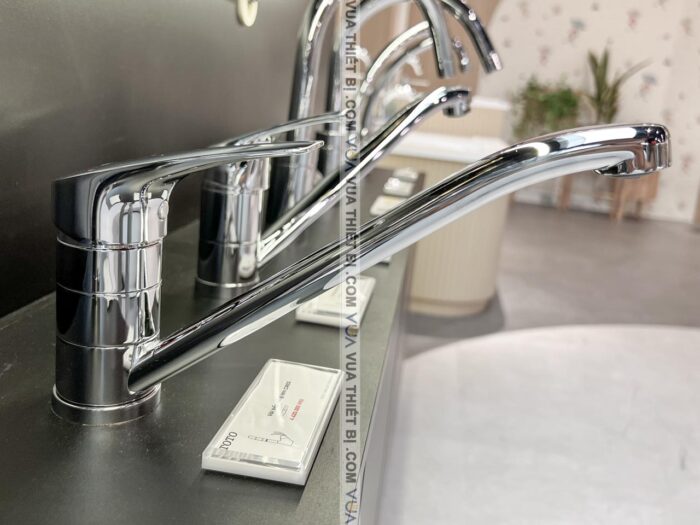 anh thuc te voi rua bat toto ttkc301f 2