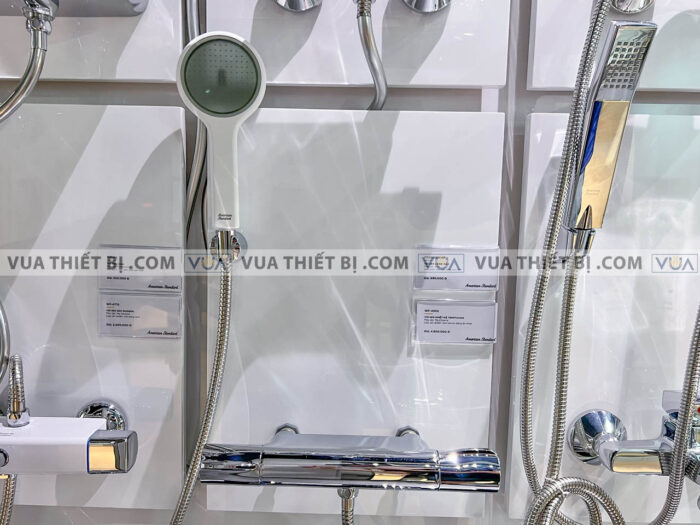 anh thuc te voi sen american standard wf 4950 ffass506 gr 2