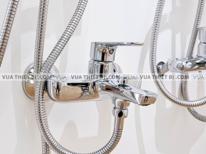 anh thuc te voi sen cay inax bfv 1405s tay sen a 7265 vn 4