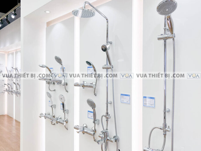 anh thuc te voi sen cay inax bfv 4000s bfv cl1 nong lanh 1