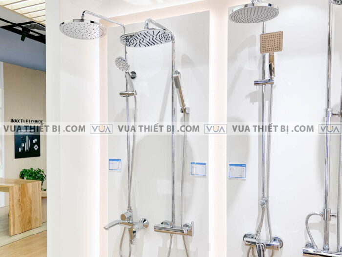 anh thuc te voi sen cay inax bfv 60s nong lanh 1