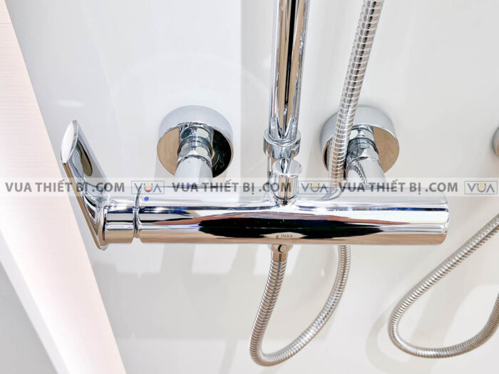 anh thuc te voi sen cay inax bfv 71s nong lanh 2