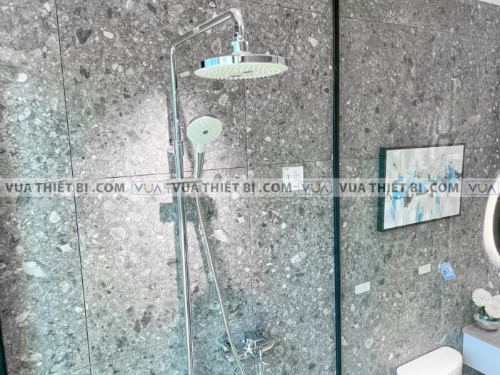 anh thuc te voi sen cay toto tbw01002b1 tbg01302v tbw01010a nong lanh 4