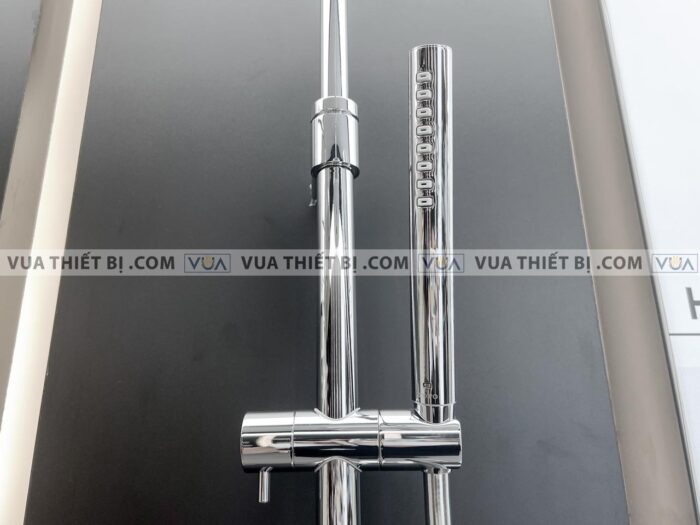 anh thuc te voi sen cay toto tbw02002b1 tbg02302v tbw02017a nong lanh 5