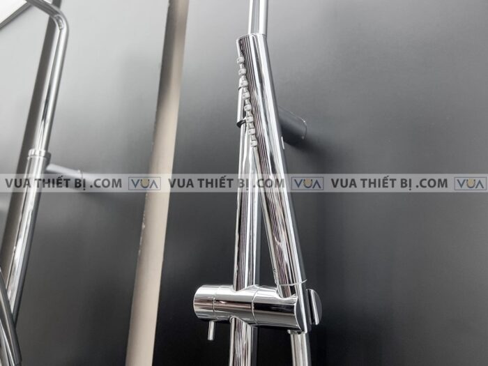 anh thuc te voi sen cay toto tbw02002b1 tbg02302v tbw02017a nong lanh 6