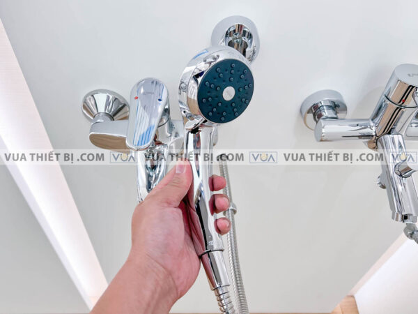 anh thuc te voi sen inax bfv 213s 1c tay sen a 7654 vn 3